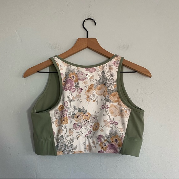 Tuckernuck Meadow Green Floral Chintz Sports Bra - Picture 7 of 8